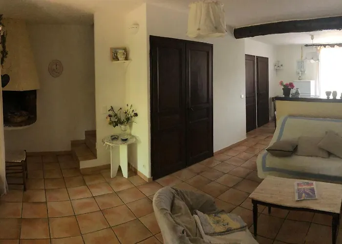 Holiday home Le Pimayon