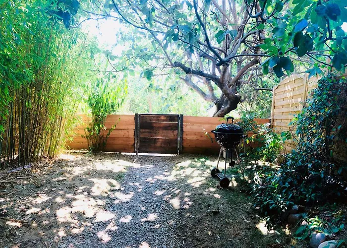 Holiday home Le Pimayon